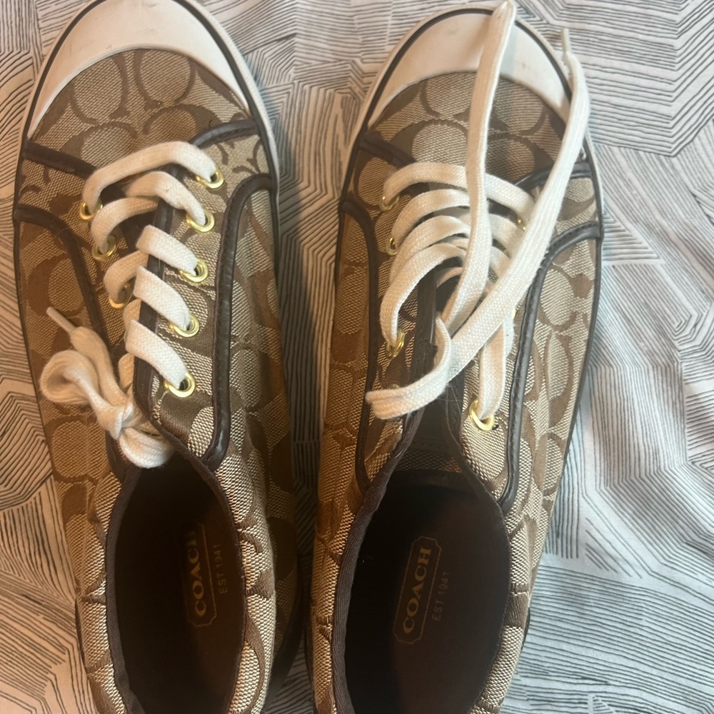 Coach Tan and White Signature Sneakers